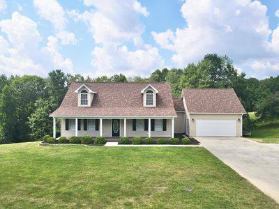 581 Fallview Rd