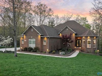 52 Bluff View Dr SE