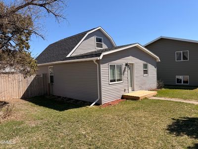 522 9th Ave W