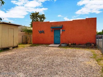 227 W Glenn St