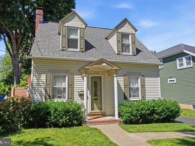 313 Harper Ave