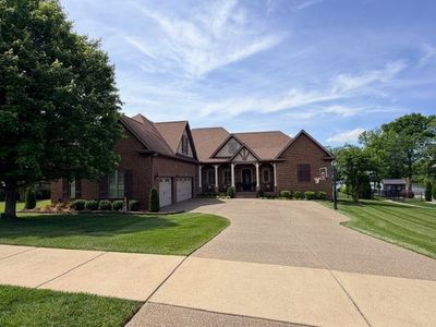 145 Windmill Pointe Cir