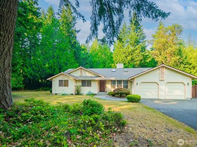 4914 Grand Fir NW