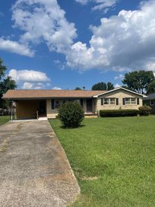 3030 Clover Ln