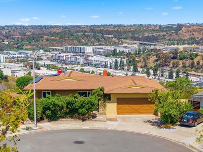 5561 Drover Dr