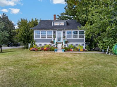 1206 Post Road