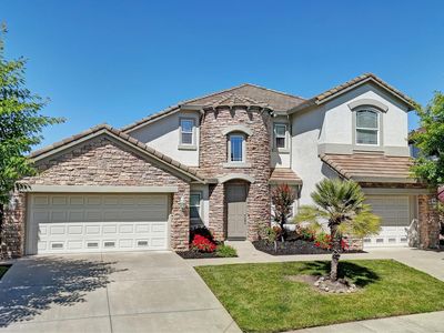 3733 Clubside Ln