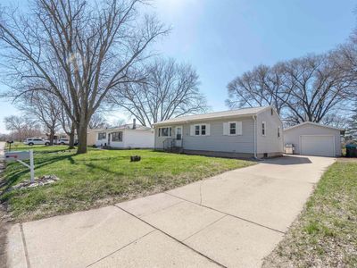 555 Helmet Ave