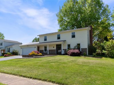 25 Spring Tree Ln