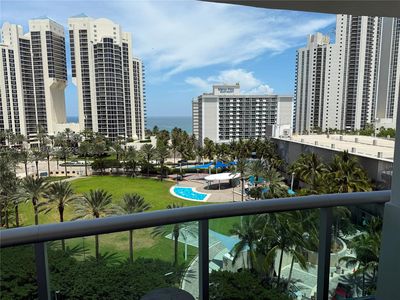 19370 Collins Ave APT 911
