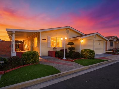 4633 S Terrace Street