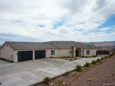 2925 Sinyala Canyon Dr