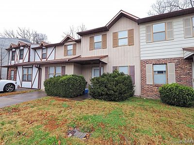 1310 Lexington Ave APT 23