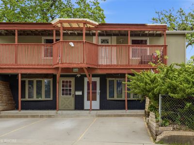 1605 Oakland Ave