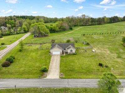 3427 Leeomi Dr