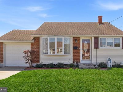 8 Falmouth Rd