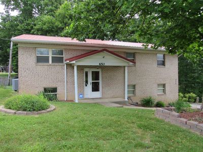 650 Old Eccles Rd