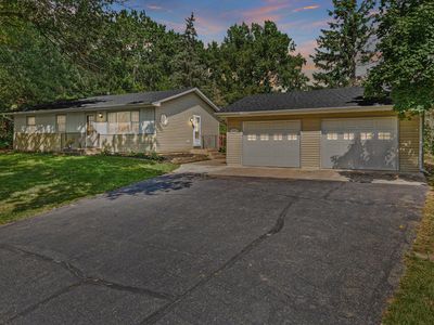 12814 Island View Dr NW