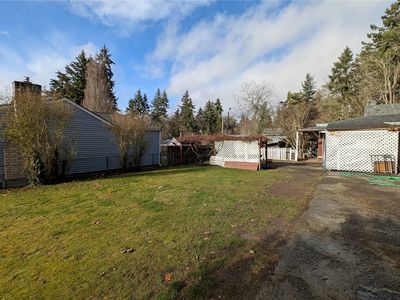 2844 NE Center Street