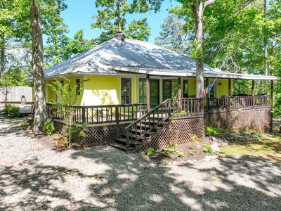 380 Yellow Creek Ln