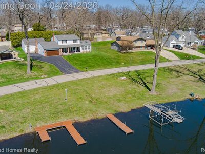4040 Rollins Ave