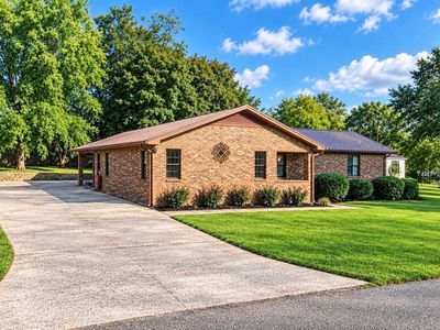 210 Ball Park Rd