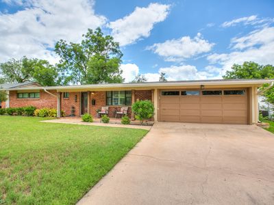 2673 Rice Ave