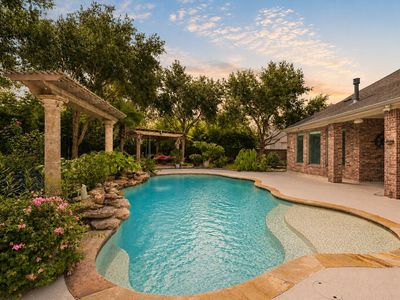 17615 Sunbriar Ln