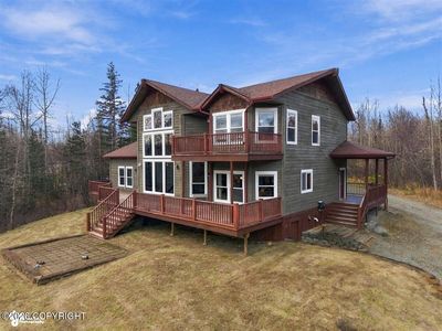 2425 N Larkspur Hill Cir