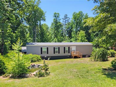 227 Jenny Ln