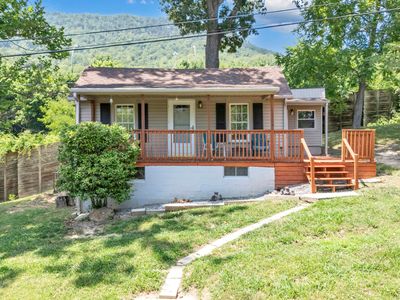 319 Bryant Rd