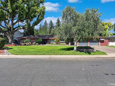 2875 Ardell Dr