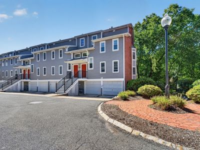 20-20.0 N Stone Mill Dr #1026