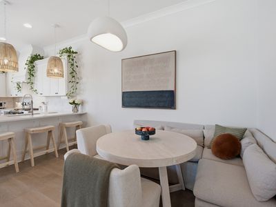 2085 Hollydale Aly