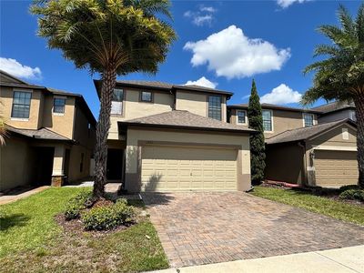 2711 Garden Falls Dr