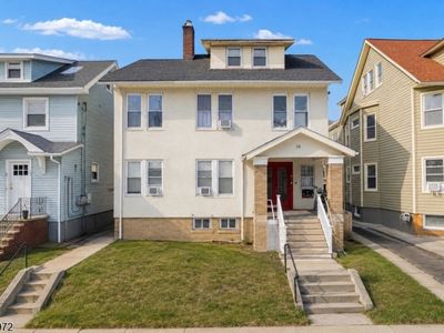 19 Montrose St