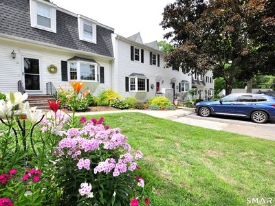 15 Bridgewater Common #15