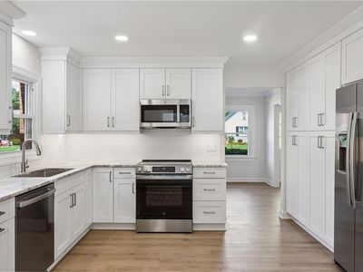 4012 Buchanan Dr