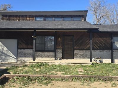 4932 W Briarwood Ave