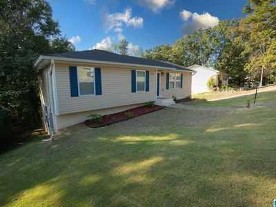 2724 7th Pl NE