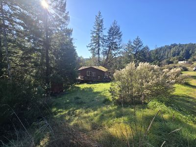 9752/9850 Mattole Canyon Rd