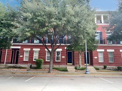 8242 Library St