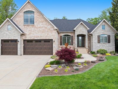 95 Scotscraig Dr