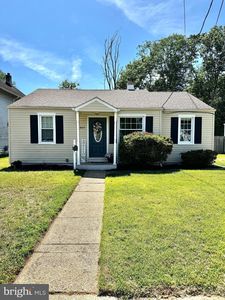 807 Crescent Ave