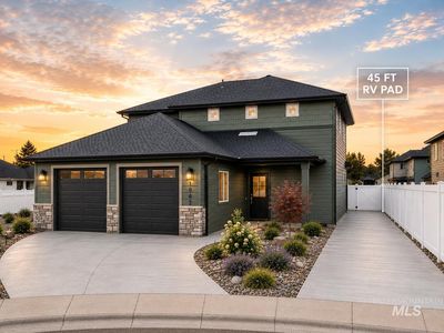 1062 W Afton Pl