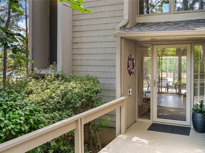 2031 Shelter Point