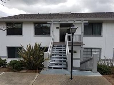 5147 Cribari Pl