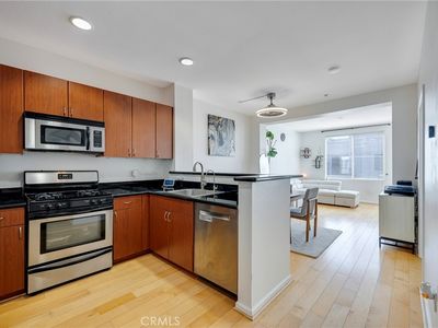 1801 E Katella Ave APT 4130