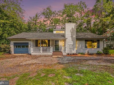 4303 Lakeview Pkwy