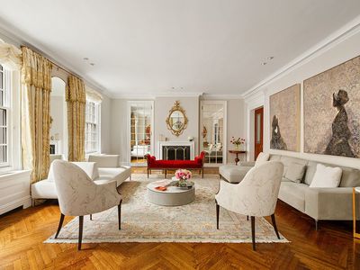 470 Park Ave APT 6A